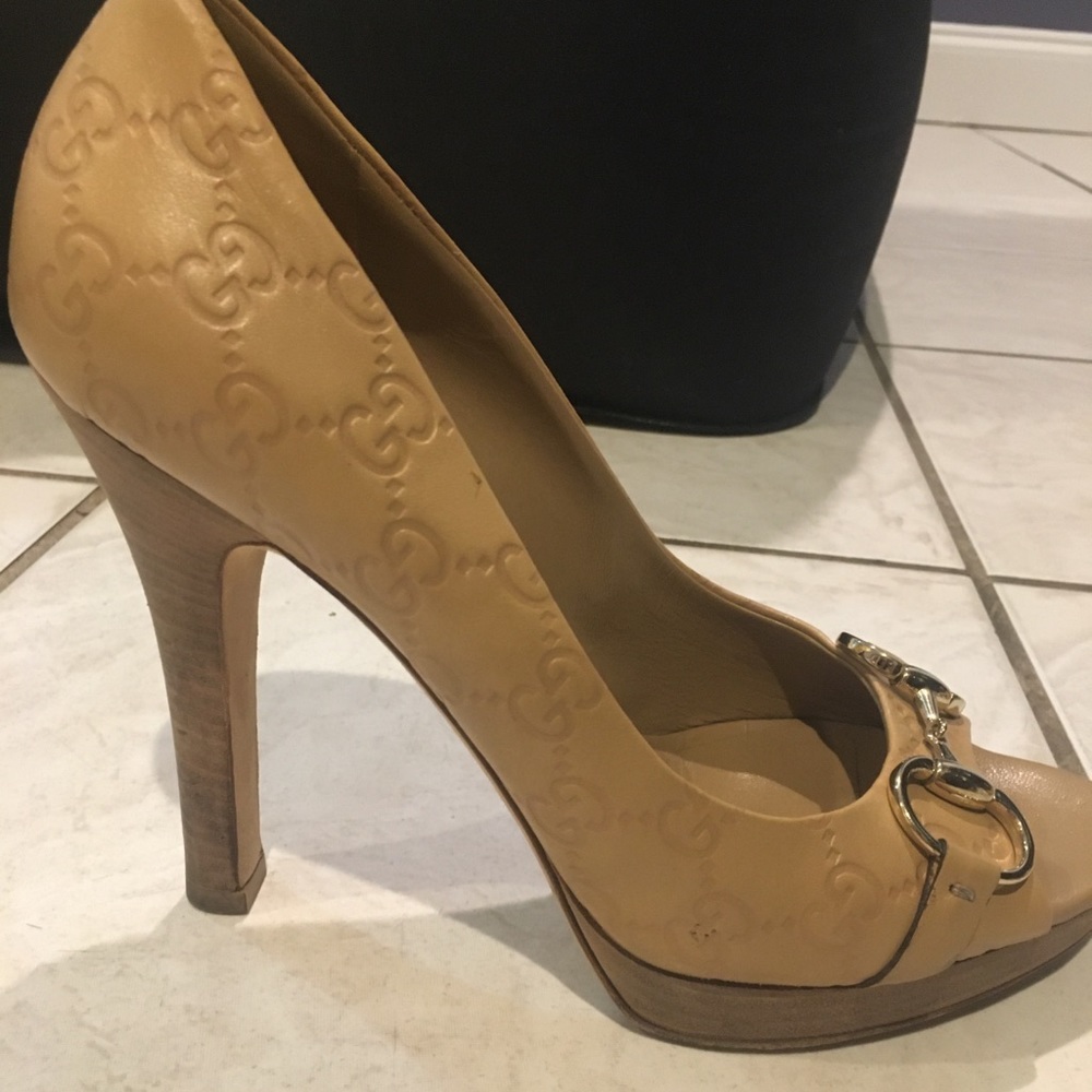 Gucci heels